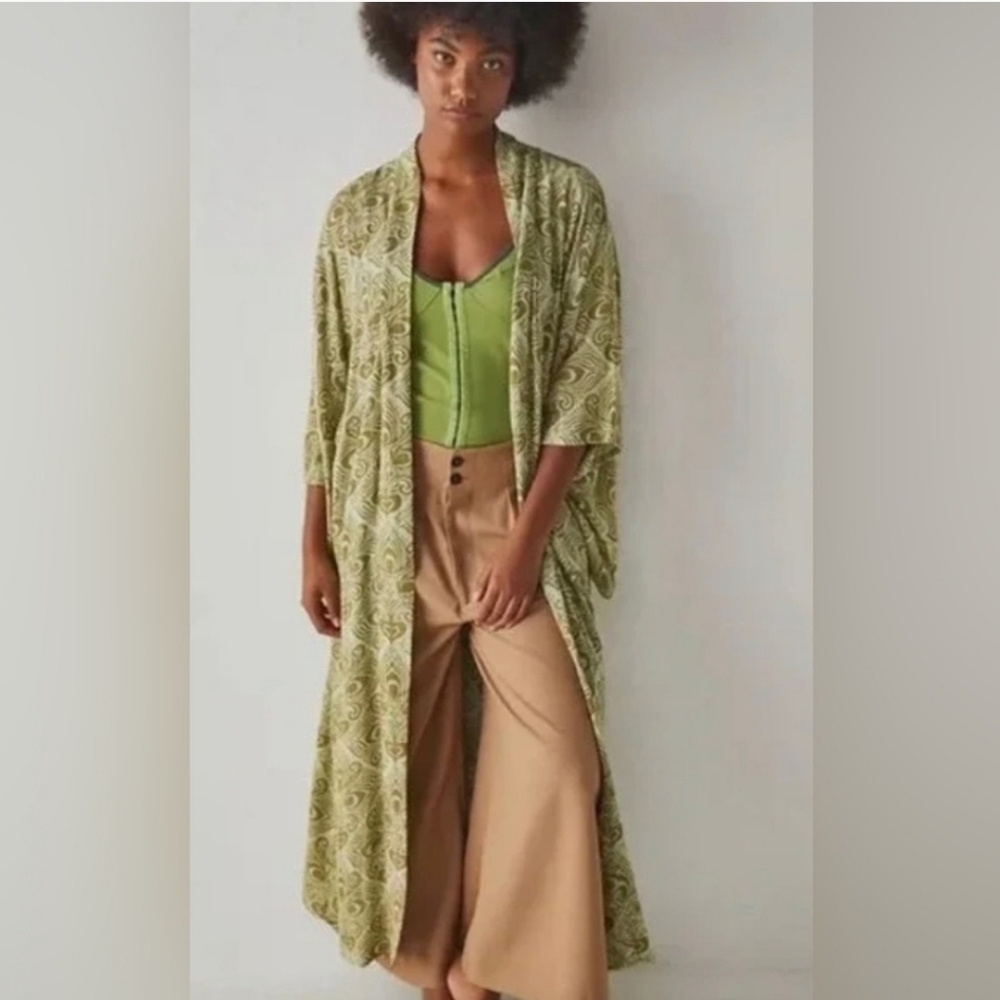 NWOT Free People Riviera Tile Print Kimono One Size